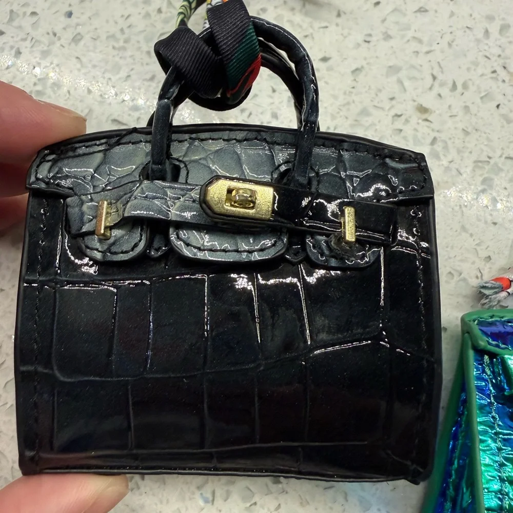 Bundle of 4, Designer Inspired Mini Tote Bags in Beautiful Metallic Colors - Picture 2 of 16